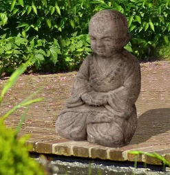 TP Gartenfiguren^Betender Shaolin Monch Aus Beton 42Cm