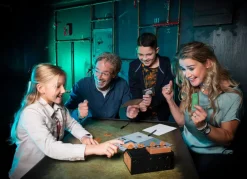 Noris Spielzeug Für Drinnen^Escape Room Das Spiel Family Edition Time Travel